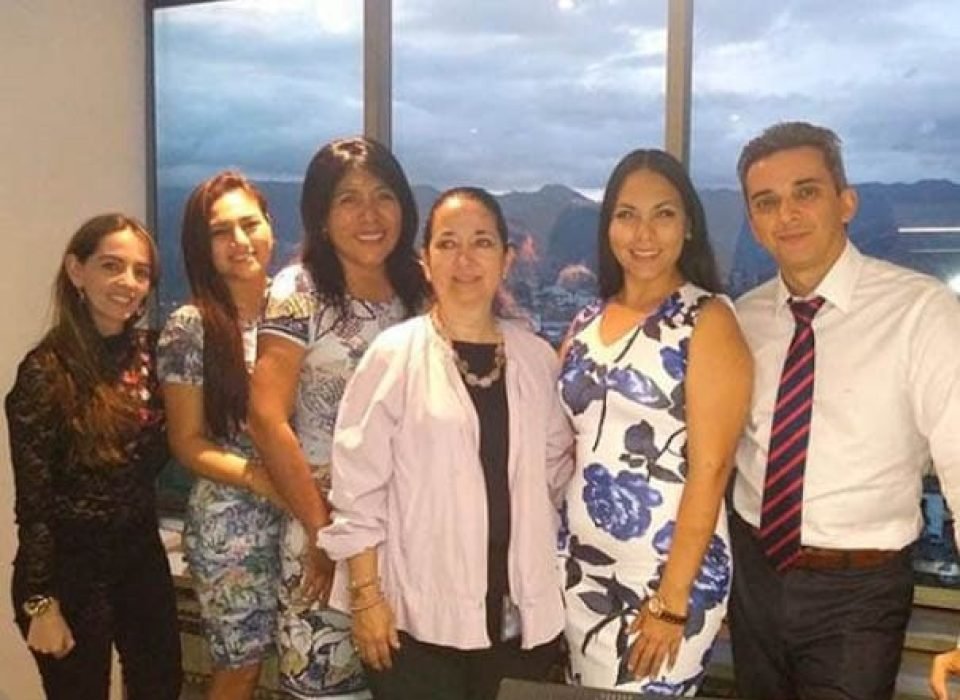 imgi_206_IMG_8593-rec-1-q5lpgxcl1sdwavlhqsom3vcxban8cgurw541td1nuo